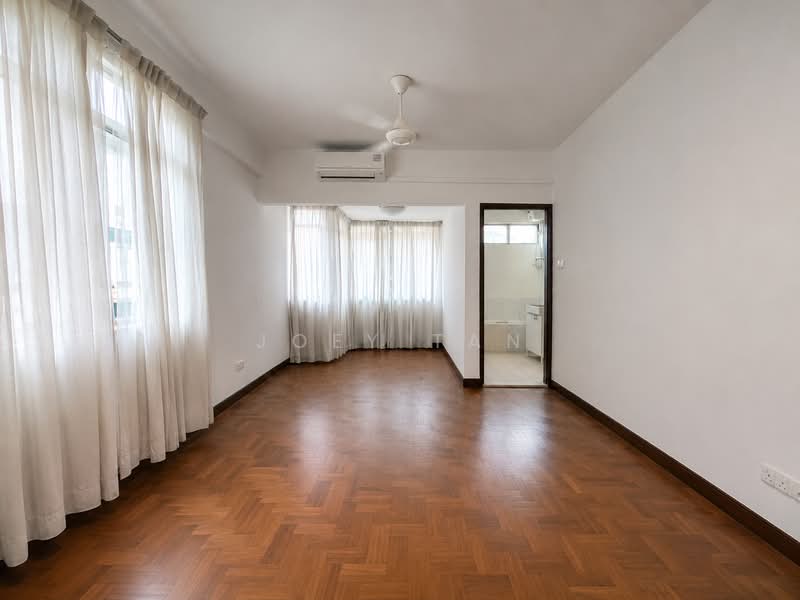 Princess of Wales Road, , 6 Bedrooms, 5,000 sqft, Semi-Detached House For Rent, by Joey Tan, 500172450 - Living Room - PropertyGuru.com.sg
