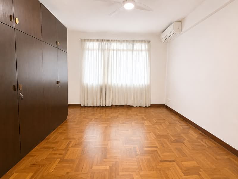 Princess of Wales Road, , 6 Bedrooms, 5,000 sqft, Semi-Detached House For Rent, by Joey Tan, 500172450 - Bedroom - PropertyGuru.com.sg