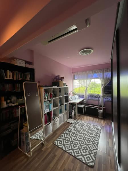 127D Kim Tian Road, 127D Kim Tian Road, 3 Bedrooms, 947 sqft, HDB Flat For Sale, by Dennis Lim, 500172464 - Study - PropertyGuru.com.sg