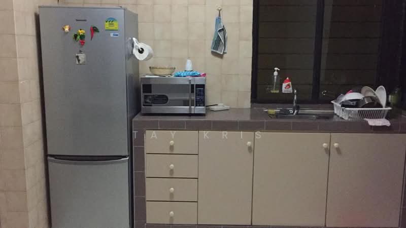 Riverwalk Apartments, 20 Upper Circular Road, 1 Bedroom, 818 sqft, Apartment For Rent, by Tay Kris, 500172469 - Kitchen - PropertyGuru.com.sg