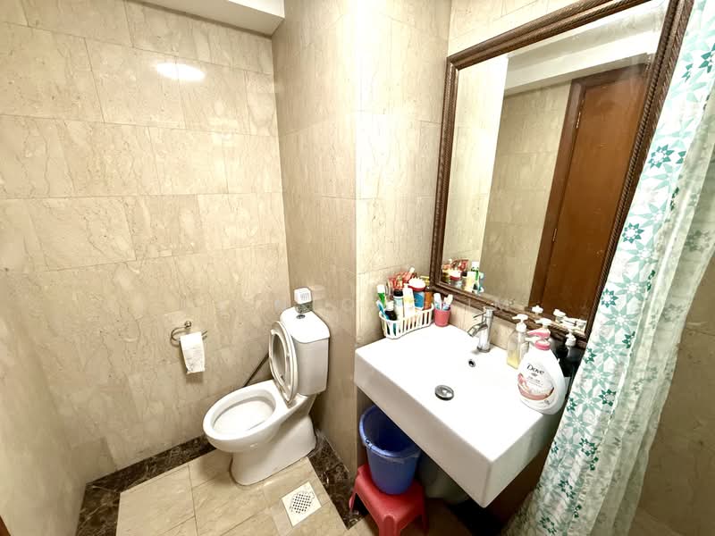 Modena, 37 Simei Street 4, 2 Bedrooms, 969 sqft, Condominium For Sale, by Clinton Lim, 500172473 - Bathroom - PropertyGuru.com.sg