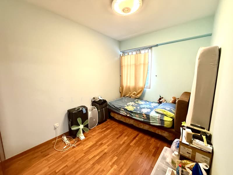 Modena, 37 Simei Street 4, 2 Bedrooms, 969 sqft, Condominium For Sale, by Clinton Lim, 500172473 - Bedroom - PropertyGuru.com.sg