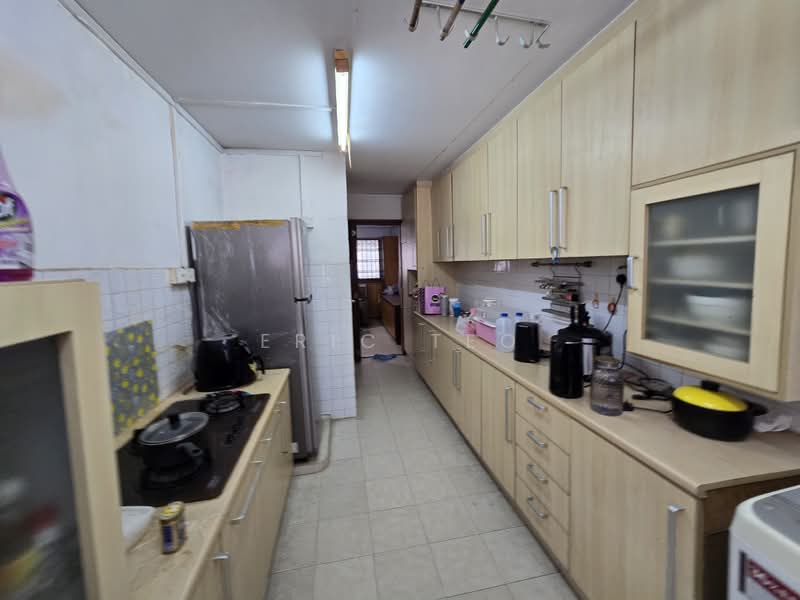 772 Yishun Avenue 3, 772 Yishun Avenue 3, 2 Bedrooms, 904 sqft, HDB Flat For Rent, by Eric Teo, 500172480 - Kitchen - PropertyGuru.com.sg