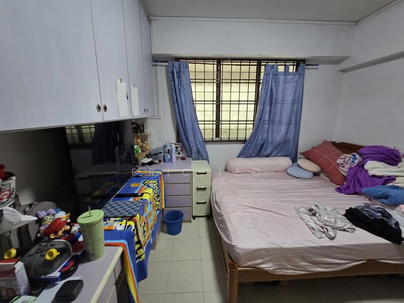 772 Yishun Avenue 3, 772 Yishun Avenue 3, 2 Bedrooms, 904 sqft, HDB Flat For Rent, by Eric Teo, 500172480 - Bedroom - PropertyGuru.com.sg