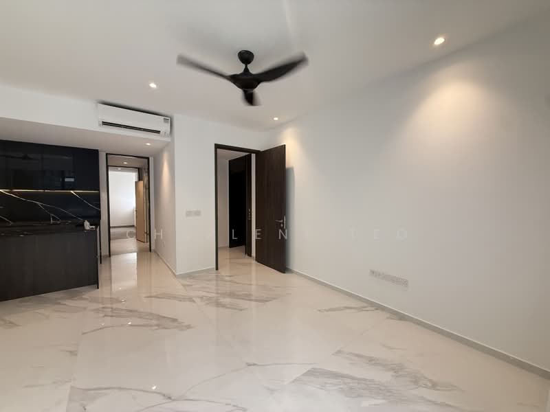 Jervois Mansion, 12 Jervois Close, 4 Bedrooms, 2,056 sqft, Condominium For Rent, by Charlene Teo, 500172484 - Living Room and Private Lift Lobby - PropertyGuru.com.sg