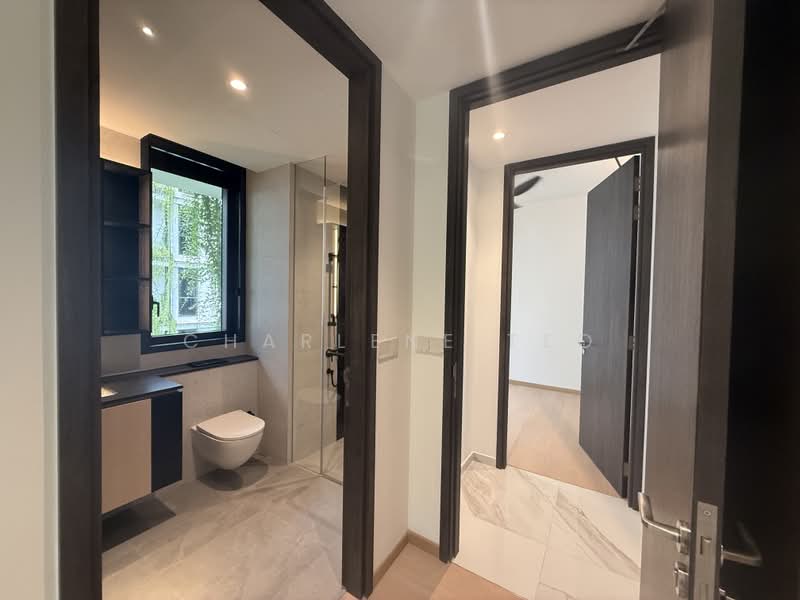 Jervois Mansion, 12 Jervois Close, 4 Bedrooms, 2,056 sqft, Condominium For Rent, by Charlene Teo, 500172484 - Bathroom - PropertyGuru.com.sg