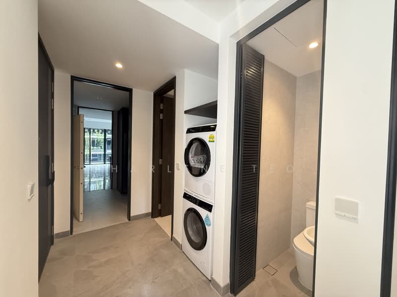 Jervois Mansion, 12 Jervois Close, 4 Bedrooms, 2,056 sqft, Condominium For Rent, by Charlene Teo, 500172484 - Corridor - PropertyGuru.com.sg