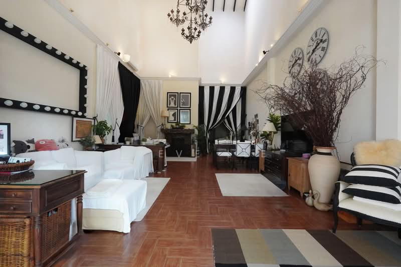 Frankel Estate, Siglap Avenue South, Frankel Avenue, Siglap Drive, Frankel Estate, Siglap Avenue, 5 Bedrooms, 3,100 sqft, Semi-Detached House For Sale, by Steve Lee, 500172502 - Living Room - PropertyGuru.com.sg