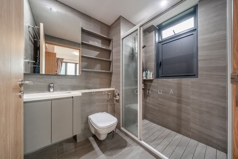 Hundred Palms Residences, 260 Yio Chu Kang Road, 3 Bedrooms, 969 sqft, Executive Condominium For Sale, by Edmund Chua, 500172507 - Bathroom - PropertyGuru.com.sg
