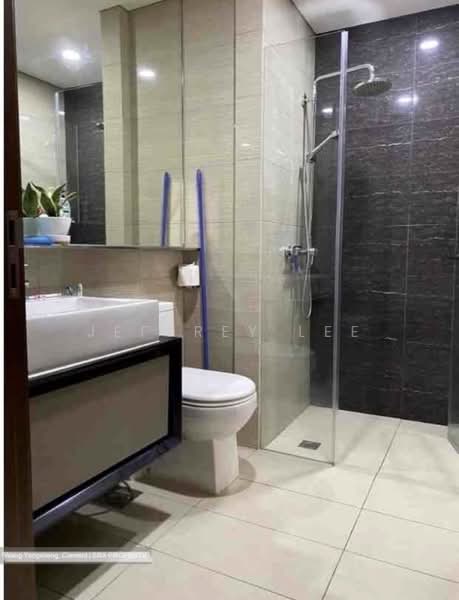 The Promenade @ Pelikat, 183 Jalan Pelikat, 2 Bedrooms, 624 sqft, Condominium For Rent, by Jeffrey Lee, 500172516 - Bathroom - PropertyGuru.com.sg