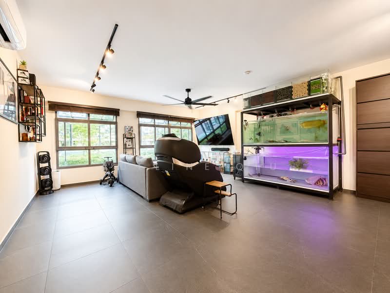 620A Tampines Street 61, 620A Tampines Street 61, 3 Bedrooms, 1,216 sqft, HDB Flat For Sale, by Adeline Qiu, 500172522 - Living Room - PropertyGuru.com.sg