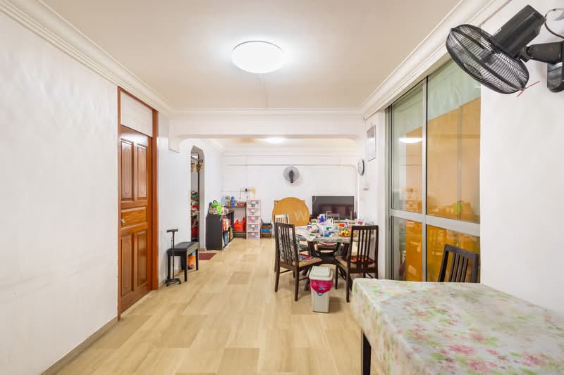 371 Tampines Street 34, 371 Tampines Street 34, 4 Bedrooms, 1,324 sqft, HDB Flat For Sale, by Tan Wei, 500172524 - Living Room - PropertyGuru.com.sg