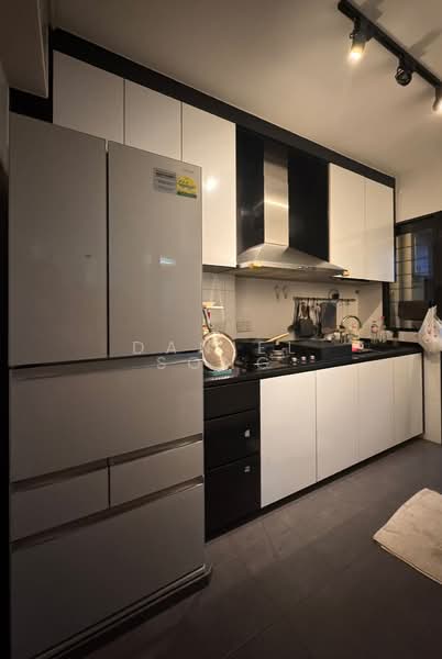 259A Punggol Field, 259A Punggol Field, Room Rental, 150 sqft, HDB Flat For Rent, by Daniel Song, 500172532 - Kitchen - PropertyGuru.com.sg