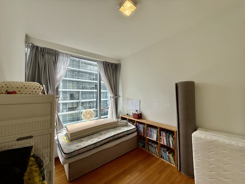 Helios Residences, 15 Cairnhill Circle, 2 Bedrooms, 1,281 sqft, Condominium For Rent, by Elaine Goh, 500172542 - Bedroom - PropertyGuru.com.sg