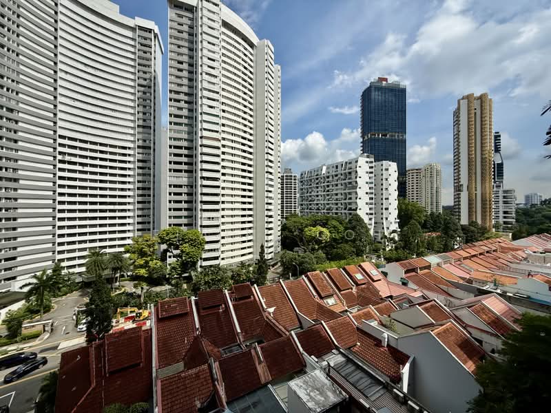Helios Residences, 15 Cairnhill Circle, 2 Bedrooms, 1,281 sqft, Condominium For Rent, by Elaine Goh, 500172542 - Exterior - PropertyGuru.com.sg
