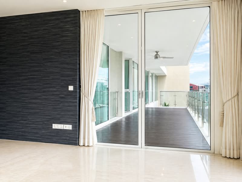 Scotts Highpark, 45 Scotts Road, 4 Bedrooms, 3,466 sqft, Condominium For Rent, by FiFi Ng, 500172545 - Balcony - PropertyGuru.com.sg