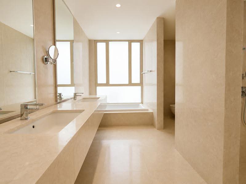 Scotts Highpark, 45 Scotts Road, Orchard / River Valley, 4 Bedrooms, 3,466 sqft, Condominium For Rent, by FiFi Ng, 500172545 - Bathroom - PropertyGuru.com.sg
