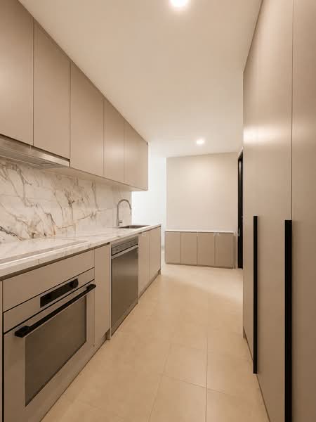 CityVista Residences, 21 Peck Hay Road, 3 Bedrooms, 2,142 sqft, Apartment For Sale, by Oliver Tan, 500172548 - Kitchen - PropertyGuru.com.sg