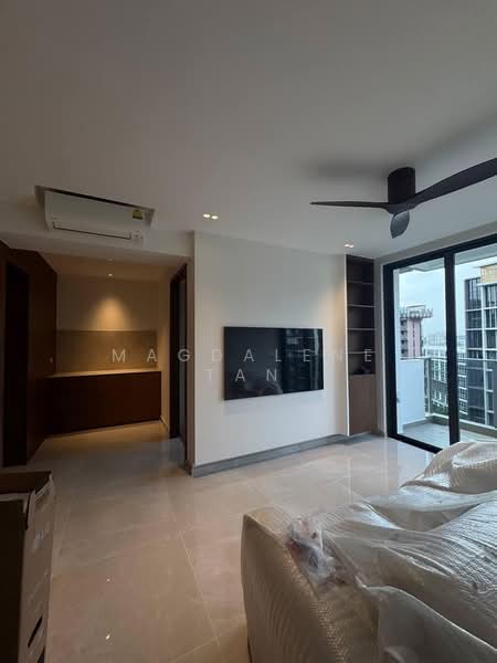 Penrose, 20 Sims Drive, 2 Bedrooms, 797 sqft, Condominium For Sale, by Magdalene Tan, 500172561 - Living Room - PropertyGuru.com.sg