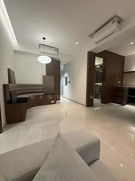 Penrose, 20 Sims Drive, 2 Bedrooms, 797 sqft, Condominium For Sale, by Magdalene Tan, 500172561 - Living Room - PropertyGuru.com.sg