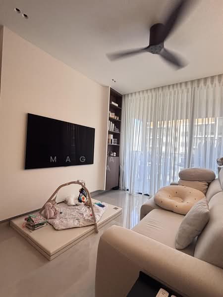 Penrose, 20 Sims Drive, 2 Bedrooms, 797 sqft, Condominium For Sale, by Magdalene Tan, 500172561 - Living Room - PropertyGuru.com.sg