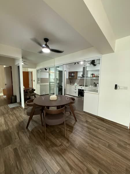 573C Woodlands Glen, 573C Woodlands Drive 16, 3 Bedrooms, 1,001 sqft, HDB Flat For Sale, by Rusydi Yusoff, 500172568 - Dining Room - PropertyGuru.com.sg