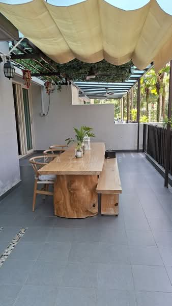 Rio Vista, 10 Upper Serangoon View, Room Rental, 150 sqft, Condominium For Rent, by Kay Wee Lim, 500172569 - Balcony - PropertyGuru.com.sg