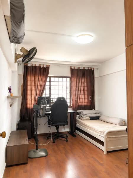 552 Jurong West Street 42, 552 Jurong West Street 42, 3 Bedrooms, 1,453 sqft, HDB Flat For Sale, by Angie Liew, 500172577 - Bedroom - PropertyGuru.com.sg