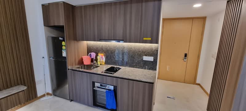 Fyve Derbyshire, 5 Derbyshire Road, 2 Bedrooms, 592 sqft, Condominium For Sale, by Eugene Lee, 500172584 - Kitchen - PropertyGuru.com.sg