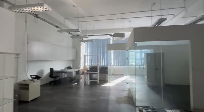 E-Centre @ Redhill, 3791 Jalan Bukit Merah, 1,173 sqft, Light Industrial (B1) For Rent, by Ssharon Loh, 500172595 - Interior - CommercialGuru.com.sg