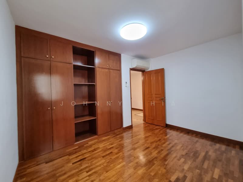 Cavenagh Lodge, 81 Cavenagh Road, 3 Bedrooms, 1,329 sqft, Apartment For Rent, by Johnny Chia, 500172598 - Bedroom - PropertyGuru.com.sg