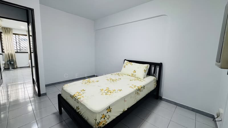 406 Sin Ming Avenue, 406 Sin Ming Avenue, 3 Bedrooms, 904 sqft, HDB Flat For Sale, by Celine Tan, 500172619 - Bedroom - PropertyGuru.com.sg