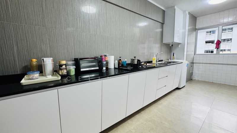 406 Sin Ming Avenue, 406 Sin Ming Avenue, 3 Bedrooms, 904 sqft, HDB Flat For Sale, by Celine Tan, 500172619 - Kitchen - PropertyGuru.com.sg