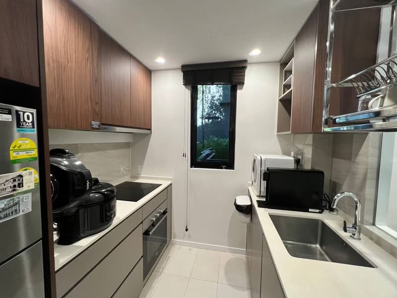 Kent Ridge Hill Residences, 66 South Buona Vista Road, 3 Bedrooms, 947 sqft, Condominium For Sale, by Kelly Tan, 500172652 - Kitchen - PropertyGuru.com.sg