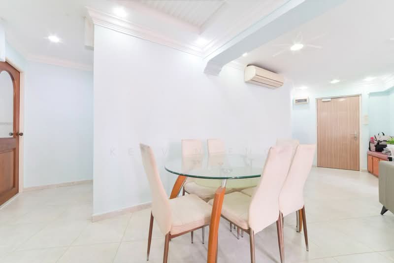 449 Sin Ming Avenue, 449 Sin Ming Avenue, 4 Bedrooms, 1,323 sqft, HDB Flat For Sale, by Kelvin Eng, 500172659 - Dining Room - PropertyGuru.com.sg