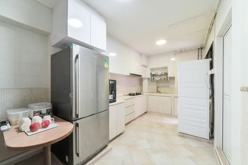 449 Sin Ming Avenue, 449 Sin Ming Avenue, 4 Bedrooms, 1,323 sqft, HDB Flat For Sale, by Kelvin Eng, 500172659 - Kitchen - PropertyGuru.com.sg