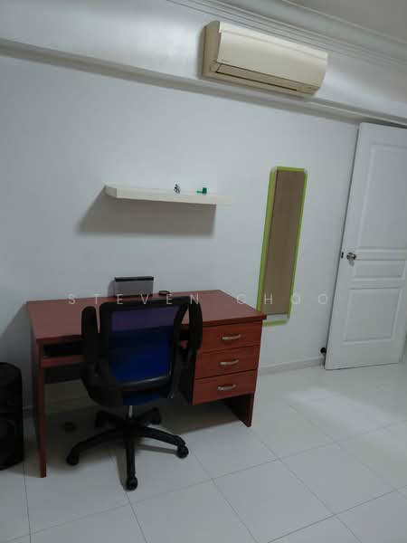 144 Potong Pasir Avenue 2, 144 Potong Pasir Avenue 2, Room Rental, 100 sqft, HDB Flat For Rent, by Steven Choo, 500172660 - Study - PropertyGuru.com.sg