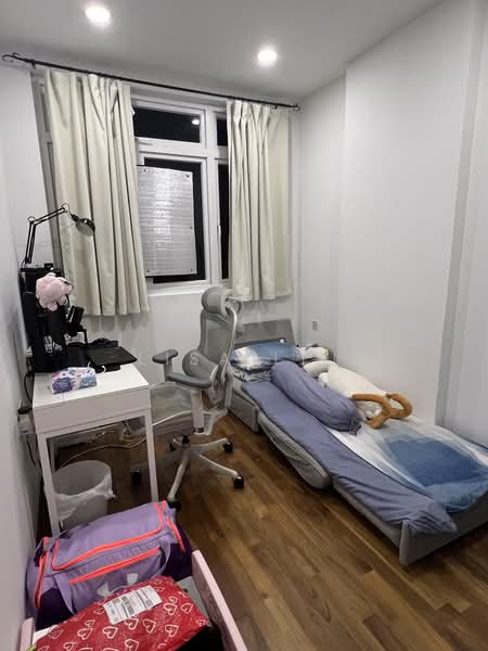 Parc Rosewood, 71 Rosewood Drive, 2 Bedrooms, 1,335 sqft, Condominium For Sale, by Lisa Liu, 500172676 - Bedroom - PropertyGuru.com.sg