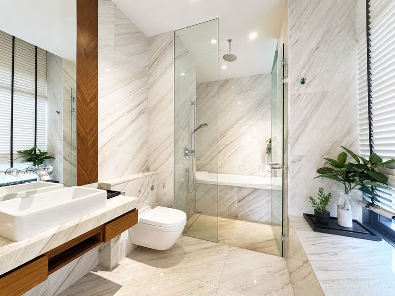 Nouvel 18, 18 Anderson Road, 4 Bedrooms, 2,476 sqft, Condominium For Rent, by Jeremy Yong, 500172679 - Master Bathroom - PropertyGuru.com.sg
