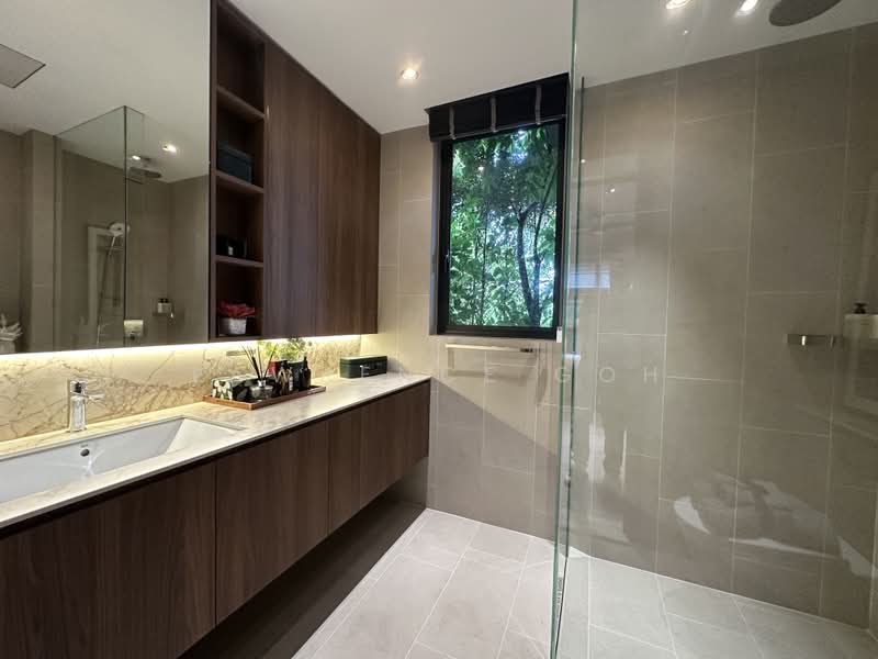 Faber Residence, Faber Walk, 5 Bedrooms, 1,485 sqft, Condominium For Sale, by Lawrence Goh, 500172685 - Bathroom - PropertyGuru.com.sg