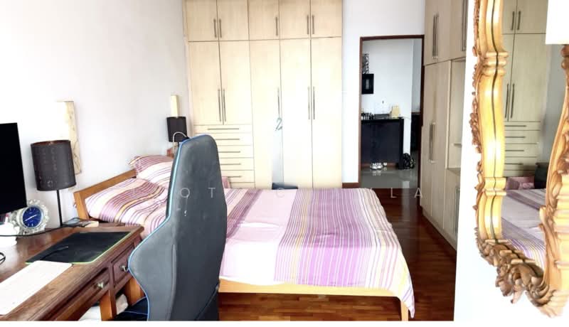 Mandarin Gardens, 5 Siglap Road, 3 Bedrooms, 1,572 sqft, Condominium For Sale, by Jyoti Chawla, 500172689 - Bedroom - PropertyGuru.com.sg