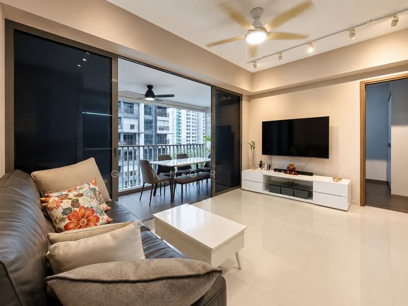 Riverbank at Fernvale, Sengkang West Way/Fernvale, 4 Bedrooms, 1,238 sqft, Condominium For Sale, by Gaynor Lim, 500172690 - Living Room - PropertyGuru.com.sg