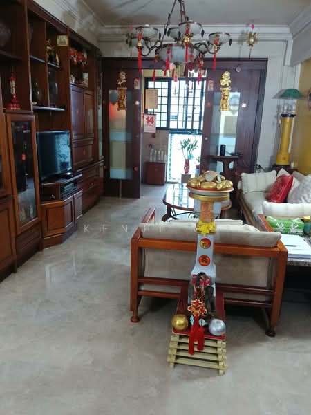 974 Hougang Street 91, 974 Hougang Street 91, 3 Bedrooms, 1,475 sqft, HDB Flat For Sale, by Kenji Ng, 500172694 - Living Room - PropertyGuru.com.sg