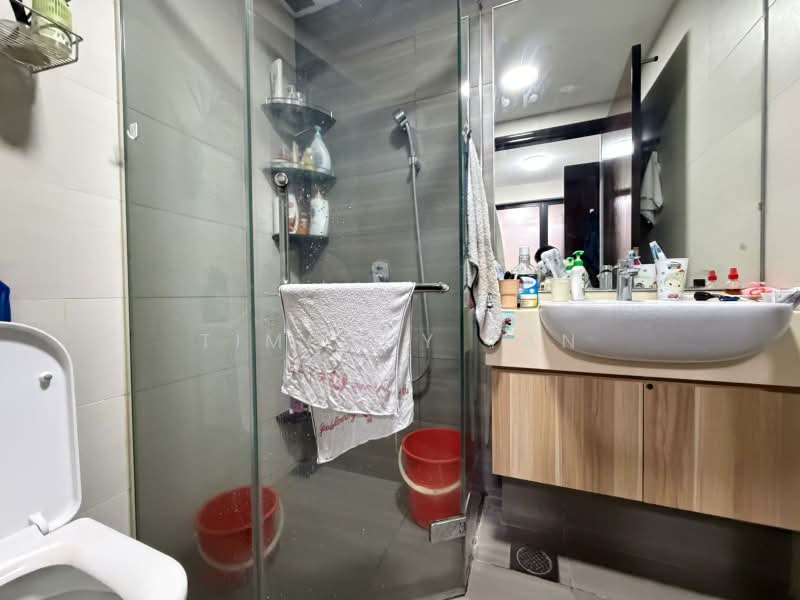 NottingHill Suites, 29A Toh Tuck Road, 1 Bedroom, 506 sqft, Apartment For Sale, by Timothy Tan, 500172696 - Bathroom - PropertyGuru.com.sg
