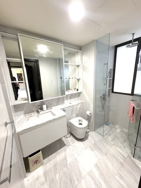 The Inflora, 51 Flora Drive, Room Rental, 200 sqft, Condominium For Rent, by Daryl Wong, 500172699 - Bathroom - PropertyGuru.com.sg