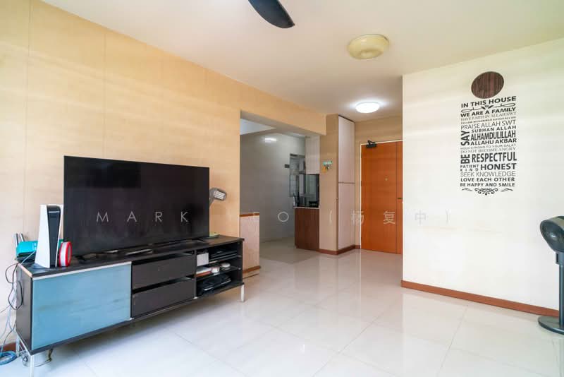 613A Tampines North Drive 1, 613A Tampines North Drive 1, 2 Bedrooms, 742 sqft, HDB Flat For Sale, by Mark Yeo (杨复中), 500172703 - Living Room - PropertyGuru.com.sg