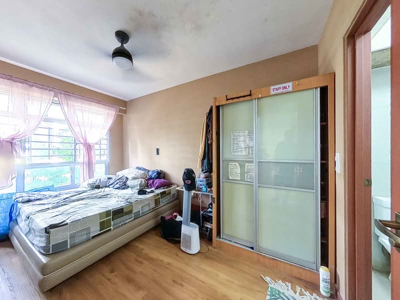 613A Tampines North Drive 1, 613A Tampines North Drive 1, 2 Bedrooms, 742 sqft, HDB Flat For Sale, by Mark Yeo (杨复中), 500172703 - Master Bedroom - PropertyGuru.com.sg