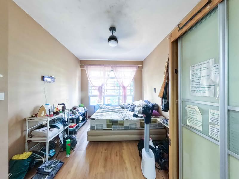 613A Tampines North Drive 1, 613A Tampines North Drive 1, 2 Bedrooms, 742 sqft, HDB Flat For Sale, by Mark Yeo (杨复中), 500172703 - Master Bedroom - PropertyGuru.com.sg