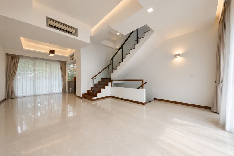 Premium Landed Style Residence With Super Attractive Psf Entry, , 4 Bedrooms, 2,917 sqft, Cluster House For Sale, by Steven Deng, 500172706 - Living Room - PropertyGuru.com.sg
