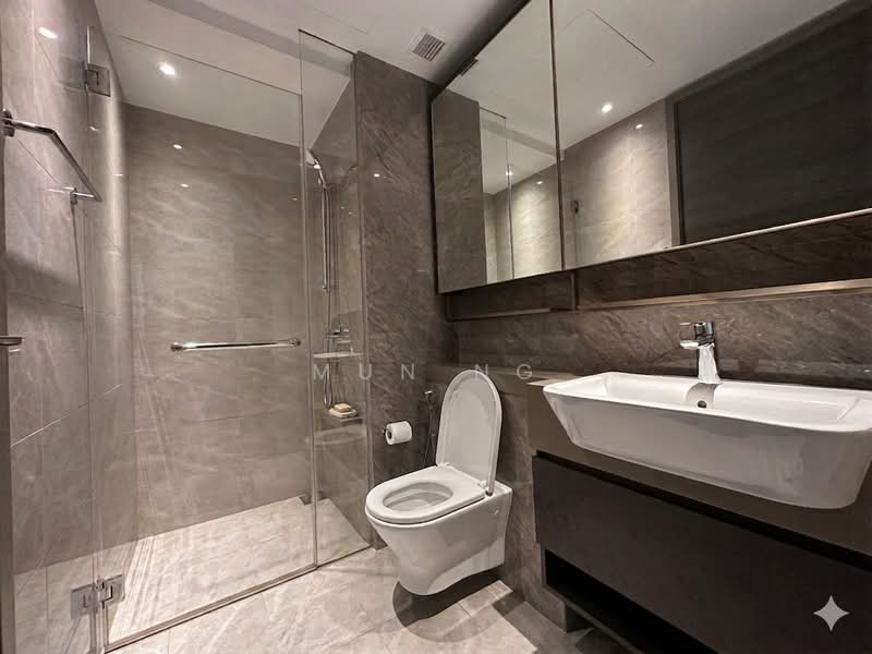 The Florence Residences, 99 Hougang Avenue 2, 5 Bedrooms, 1,668 sqft, Condominium For Sale, by Mun Ng, 500172707 - Common Bathroom - PropertyGuru.com.sg